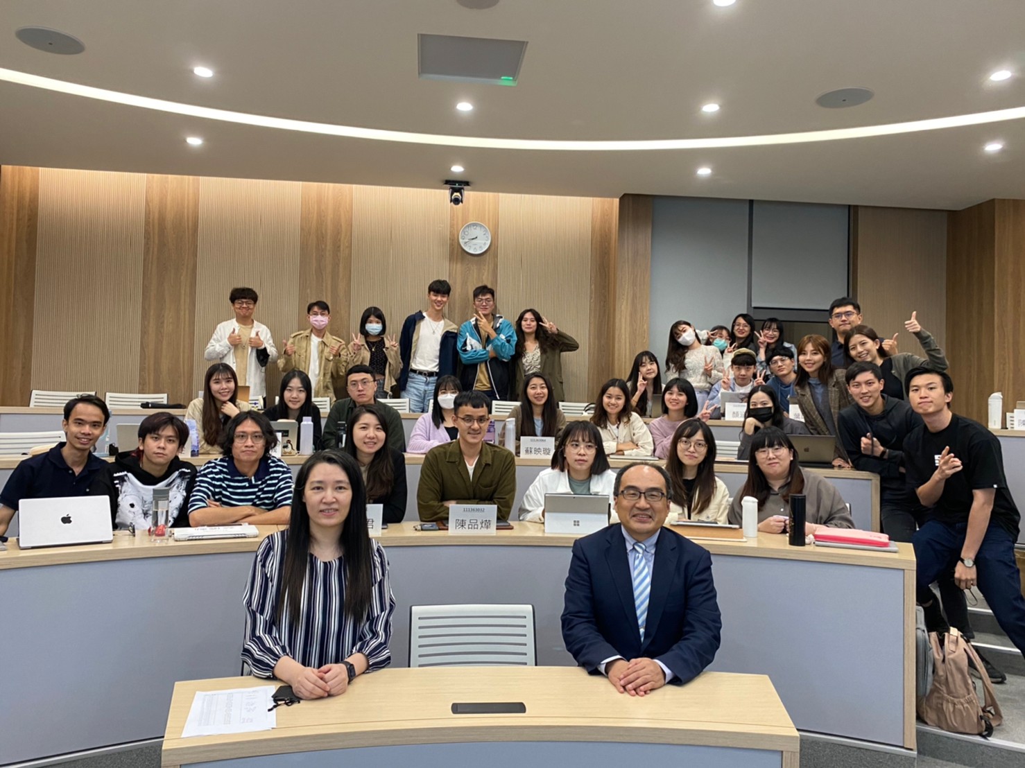 企管系科技班校友:呂正華署長暢談數位力-決定未來產業的關鍵實力