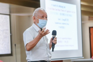 「問世間，智為何物？」曾志朗回母校揭秘　憶求學時期充滿感激