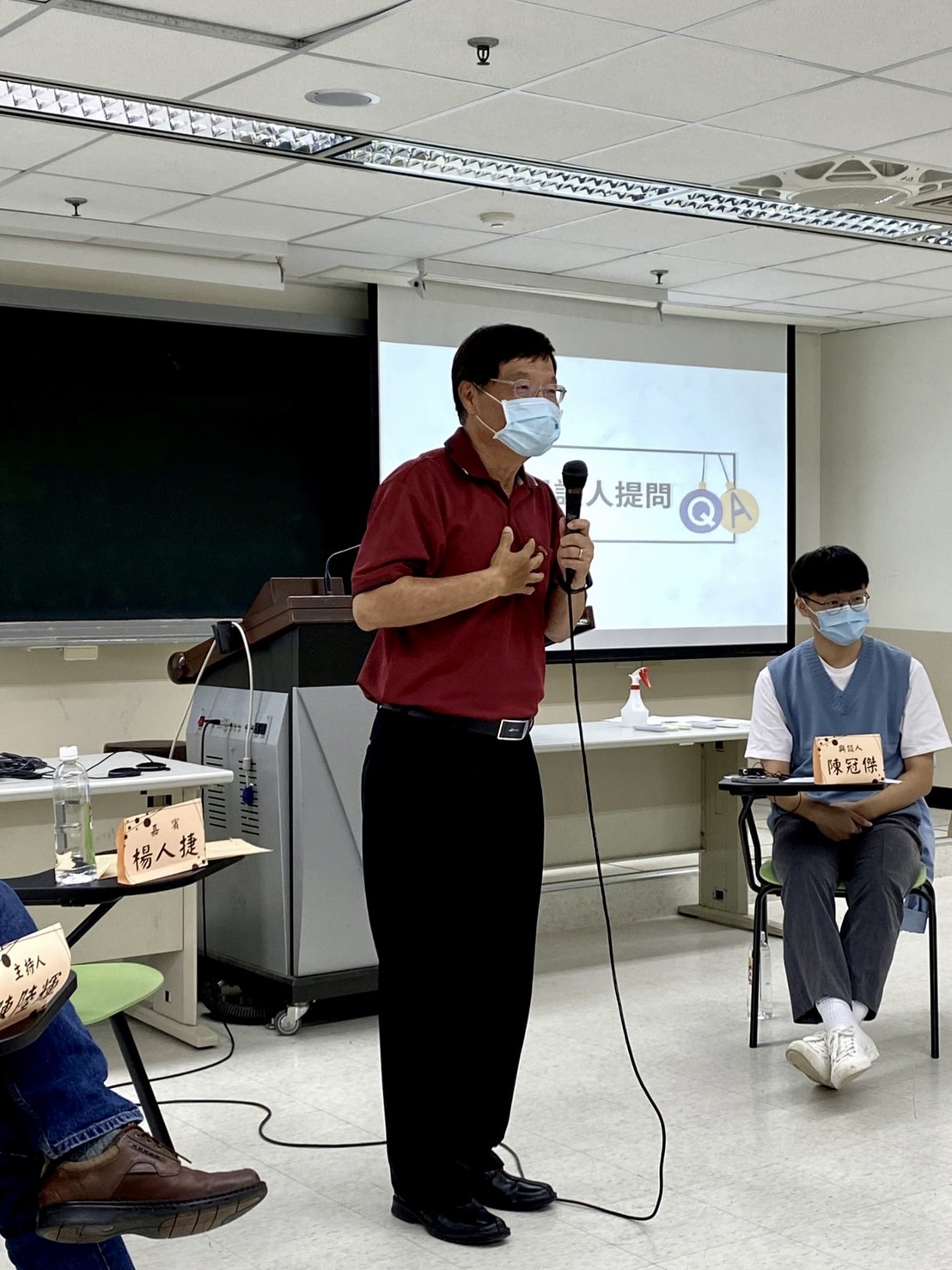 【61級政治系校友】系友座談經驗傳承 無敵科技董事長楊人捷：讓別人買你的帳！